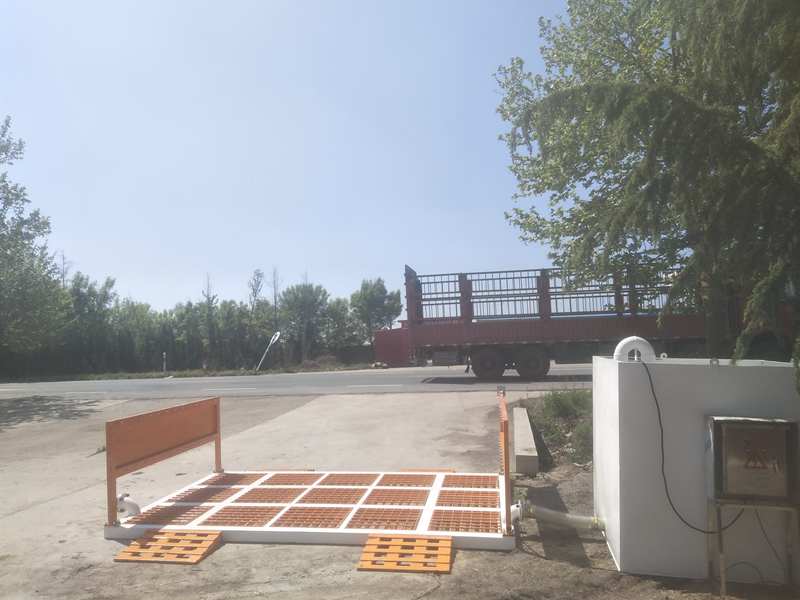 隧道式洗車通道-青島特固德砂漿工地洗車機(jī)案例